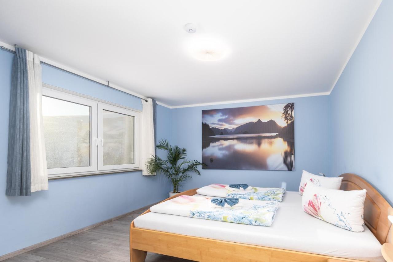 Familienfreundliche 3-zimmer-ferienwohnung Apartment *