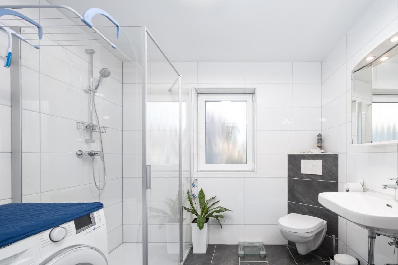 Familienfreundliche 3-zimmer-ferienwohnung Apartment Saal